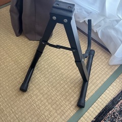 ギタースタンド(折り畳み可)の画像