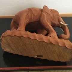木彫り　象の画像