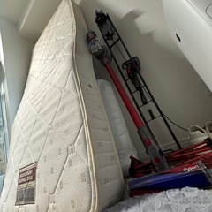 シングルベッド用マットレスの画像