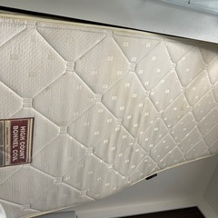 シングルベッド用マットレスの画像