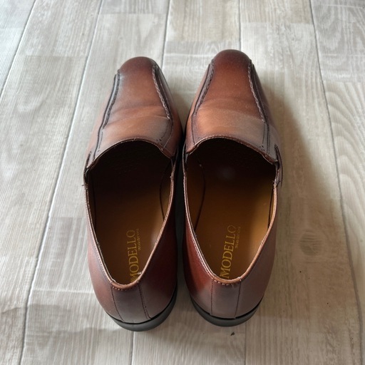 〈美品〉二足まとめ売りmadras MODELLO マドラス【26.5EEE】