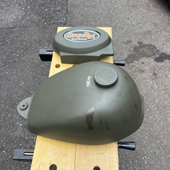 モンキー　タンク　サイドカバーセット
の画像