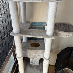 【中古品】キャットタワー 4段 取りに来ていただける方のみの画像