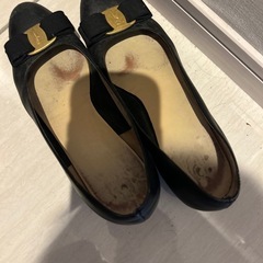 フェラガモ  パンプスの画像