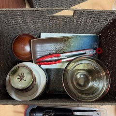 食器
の画像