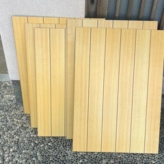 ベニヤ　色サイズ各種　現物見てから判断可ですの画像
