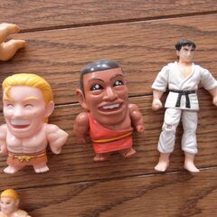 昭和レトロ・ミニフィギュア大量セットの画像