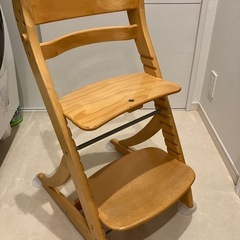yamatoya　ベビーチェア SUKUSUKUすくすくチェア　高さ調整可能　学習椅子　子供の勉強机にもの画像