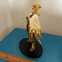 鬼滅の刃　煉獄杏寿郎　煉獄さん　フィギュア　セピアカラーの画像