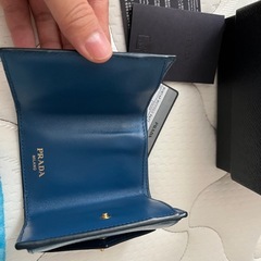 PRADA 三つ折り財布の画像