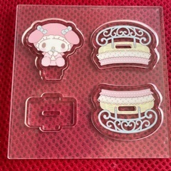 新品。サンリオキャラクターアクリルスタンド4種の画像