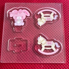 新品。サンリオキャラクターアクリルスタンド4種の画像