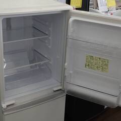 【リユ-スのサカイ広島石内店】ジモティ割！/2ドア冷蔵庫/シャープ/2018年製/クリ-ニング済み/HG-7366/広島市 冷蔵庫　佐伯区 冷蔵庫　南区 冷蔵庫　西区 冷蔵庫　東区 冷蔵庫　中区 冷蔵庫　安佐南区 冷蔵庫　安佐北区 冷蔵庫　安芸区 冷蔵庫　府中町 冷蔵庫　海田町 冷蔵庫　熊野町 冷蔵庫　坂町 冷蔵庫　廿日市市 冷蔵庫の画像