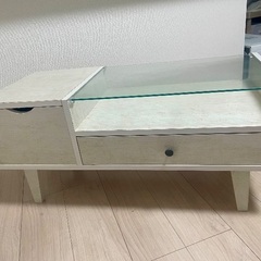 ドレッサーテーブル