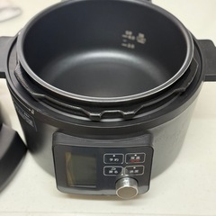 電気圧力鍋の画像