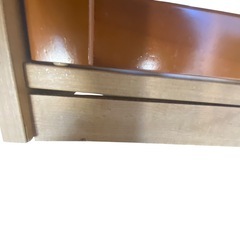 【ジ0927-14】傷、汚れや裂け等ある為お安くお譲りします‼️ガラス扉付き木製本棚　4段収納の画像