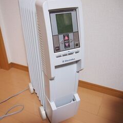 エレクトロラックス Electrolux EOH1208 オイルヒーター 8フィン 空気を汚さず小さなお子様にも安全　安心の画像