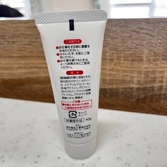 新品未開封‎𖤐 ̖́-‬【
ハンドクリーム】カルナベール ハンドクリーム ハードタイプの画像
