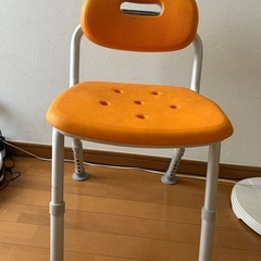 シャワーチェア[ユクリア]コンパクトおりたたみの画像
