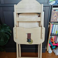 カトージ 木製ベビーハイチェアの画像