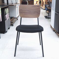 スチール脚チェア　ニトリ　B999C45 OAK　リユース品　価格　6,600円の画像