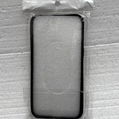 iPhone 13 Pro 背面収納ケース 黒 新品なの画像