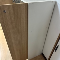 木製キャビネットの画像