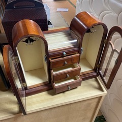 アクセサリー入れの画像