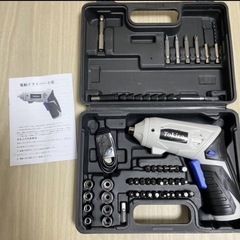 新品 電動ドライバー変形可能 正逆転切り替え 4.5V 3000mAh大容量バッテリーの画像
