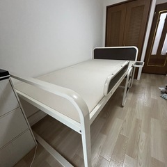 ベッド【配送1000円、現地引き取り無料】の画像
