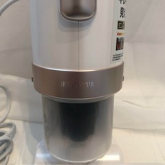 アイリスオーヤマ ふとんクリーナー ハイパワー KIC-FAC4 ピンクの画像