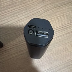 モバイルバッテリー2個　らいとつきライト付きの画像