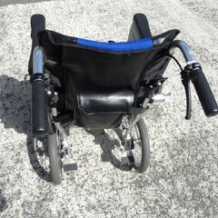 車イス　MIKI ラクーネ　14インチ　ハンドレスト跳ね上げ式　車いす　車椅子の画像