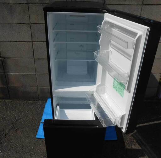 【配送出来ます】2023年 冷凍冷蔵庫 156L YRZ-F15LK（近くなら配送も可能です。宅配もお問合せ下さい）