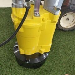【中古】新明和工業 BTR37L-3.7　軽量汎用水中ポンプ 水中ポンプ 200V 60Hz ShinMaywa 口径100 【ハンズクラフト宮崎新名爪店】の画像