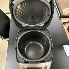 ZOJIRUSH炊飯器 NH-YG18 2022年製の画像