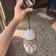 レトロなペンダントライトの画像