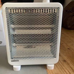 🌟 電気ヒーター PPIT-EH800-WH 🌟の画像