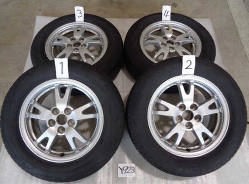 30 50 プリウス　純正ホイール　タイヤセット