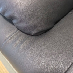 新品購入1年前後美品本革ソファの画像