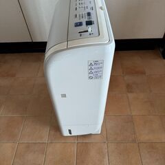 三菱電機　除湿機　MJ-H100AX-W　2006年製　断捨離中の画像