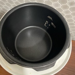 電気圧力鍋の画像