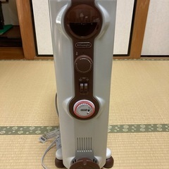 デロンギ　オイルヒーター　JR0812-BRの画像