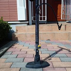【取引中】26インチ自転車＆空気入れの画像