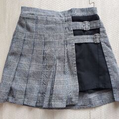 子供服　キュロット　130　まとめて３着の画像