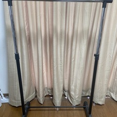 パイプハンガーの画像