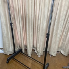 パイプハンガーの画像