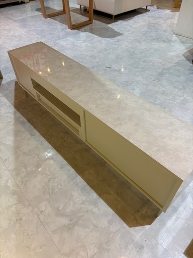 ほほ新品　テレビテーブル　アーネ