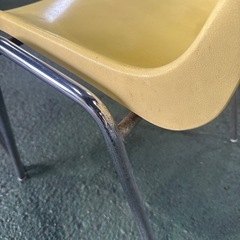 スタッキングチェア
の画像