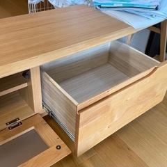 あげます！テレビ台　幅180cmx 奥40cm
の画像